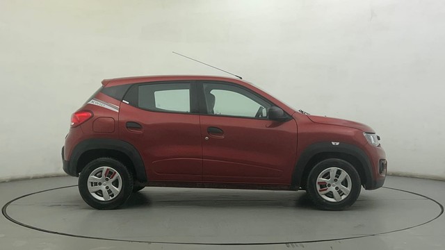 Second-hand 2017 Renault KWID RXT for sale in Ahmedabad-2