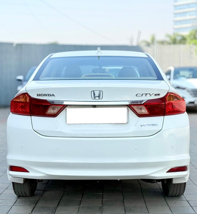 Second-hand 2015 Honda City i VTEC CVT VX for sale in Surat-1