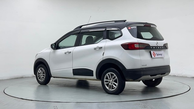 Second-hand 2022 Renault Triber RXT for sale in Karnal-5