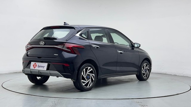 Second-hand 2024 Hyundai i20 Asta 1.2 for sale in Karnal-3