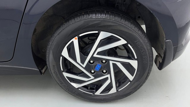 Second-hand 2024 Hyundai i20 Asta 1.2 for sale in Karnal-19