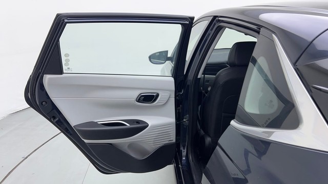 Second-hand 2024 Hyundai i20 Asta 1.2 for sale in Karnal-24