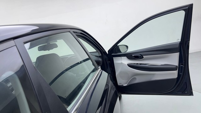 Second-hand 2024 Hyundai i20 Asta 1.2 for sale in Karnal-16