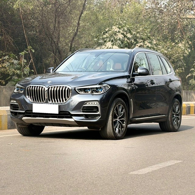 Second-hand 2020 BMW X5 xDrive 30d xLine for sale in Noida-4