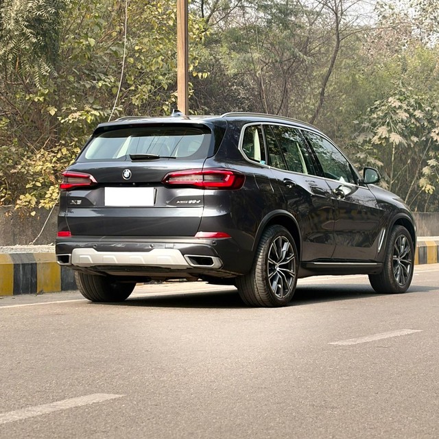 Second-hand 2020 BMW X5 xDrive 30d xLine for sale in Noida-21