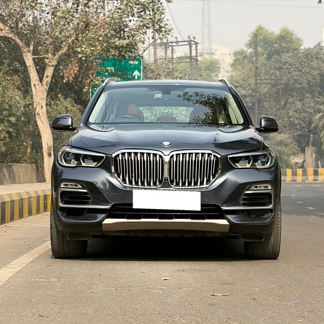 Second-hand 2020 BMW X5 xDrive 30d xLine for sale in Noida-5