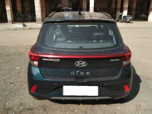 Hyundai Grand i10 Nios Sportz Second-hand 2023 Hyundai Grand i10 Nios Sportz for sale in Vapi-1