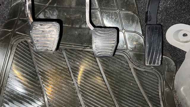 Second-hand 2016 Mahindra KUV 100 NXT G80 K4 Plus 6Str for sale in Ghaziabad-14