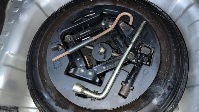 Second-hand 2016 Mahindra KUV 100 NXT G80 K4 Plus 6Str for sale in Ghaziabad-21