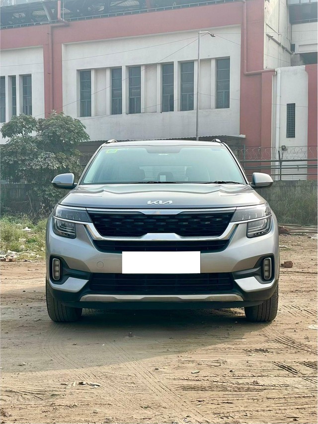 Second-hand 2022 Kia Seltos HTX IVT G for sale in New Delhi-5