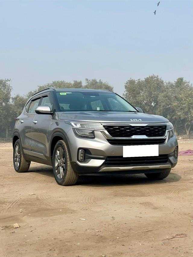 Second-hand 2022 Kia Seltos HTX IVT G for sale in New Delhi-17