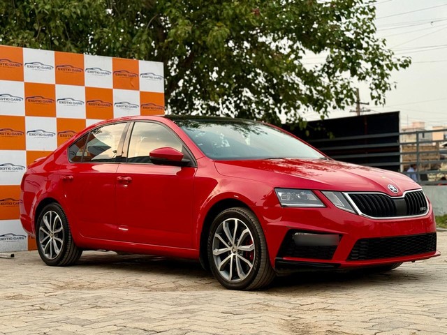 Second-hand 2018 Skoda Octavia RS for sale in Chennai-4