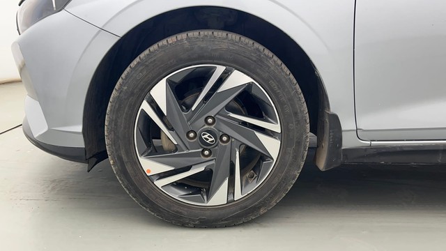 Second-hand 2021 Hyundai i20 Asta Turbo DCT for sale in Kolkata-20