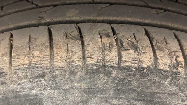 Second-hand 2021 Hyundai i20 Asta Turbo DCT for sale in Kolkata-29