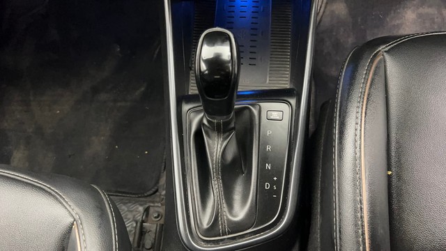 Second-hand 2021 Hyundai i20 Asta Turbo DCT for sale in Kolkata-12