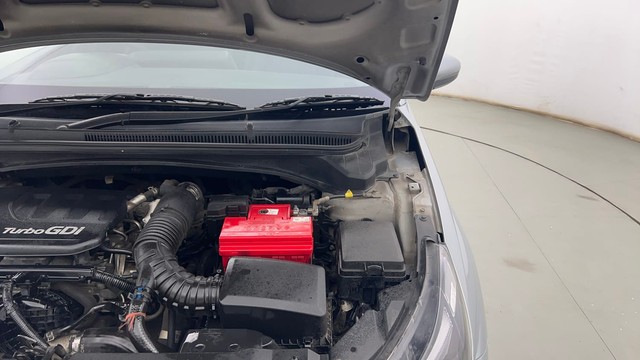 Second-hand 2021 Hyundai i20 Asta Turbo DCT for sale in Kolkata-31