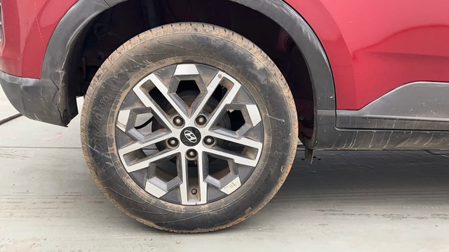 Second-hand 2023 Hyundai Venue SX Diesel for sale in Kolkata-18