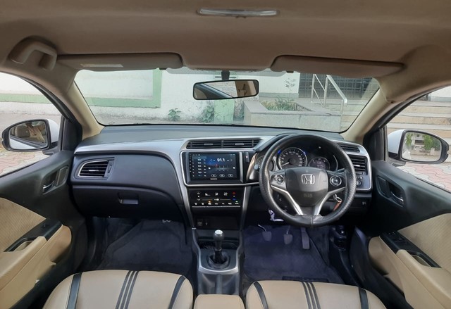 Second-hand 2019 Honda City SV MT for sale in Nagpur-7