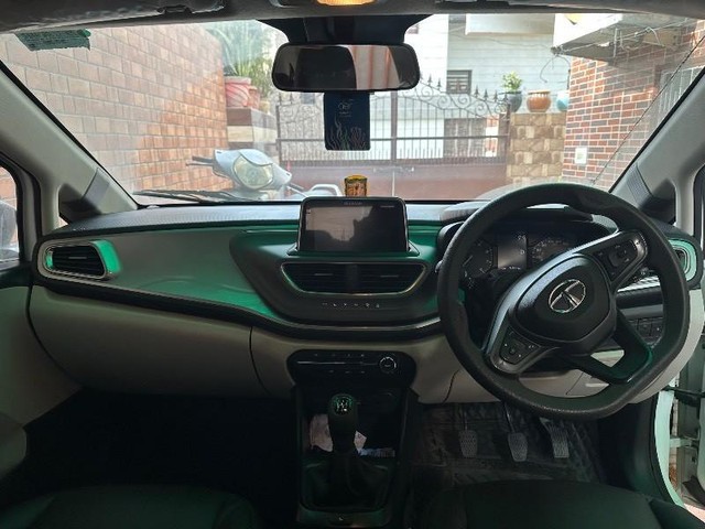 Second-hand 2022 Tata Altroz XT BSVI for sale in Patiala-5