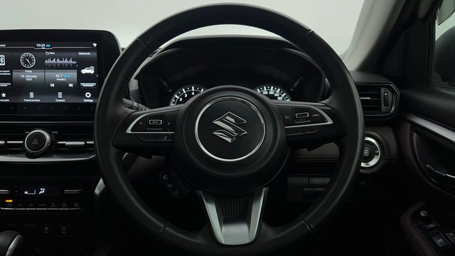 Second-hand 2022 Maruti Grand Vitara Alpha AT for sale in Chandigarh-29