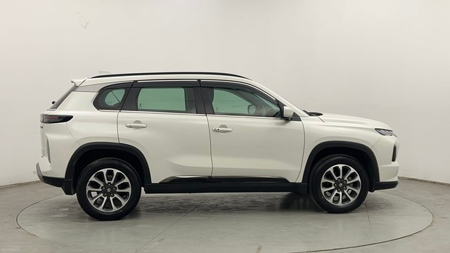 Second-hand 2022 Maruti Grand Vitara Alpha AT for sale in Chandigarh-2