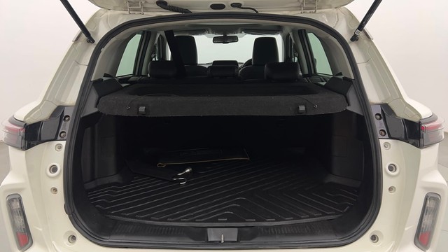 Second-hand 2022 Maruti Grand Vitara Alpha AT for sale in Chandigarh-9