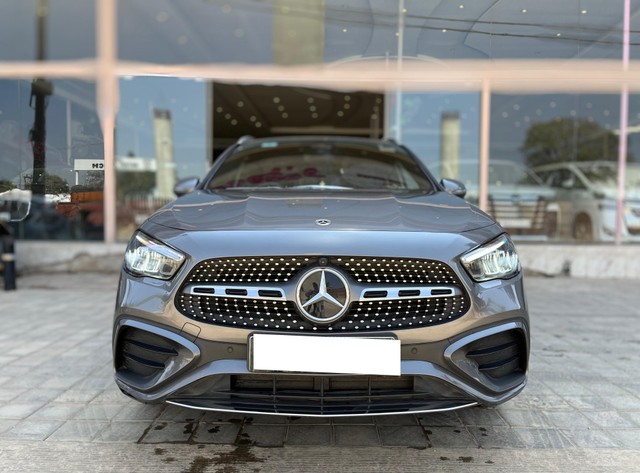 Mercedes-Benz GLA 220d 4MATIC AMG Line Second-hand 2024 Mercedes-Benz GLA 220d 4MATIC AMG Line for sale in Bangalore-0