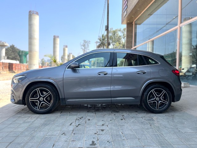 Mercedes-Benz GLA 220d 4MATIC AMG Line Second-hand 2024 Mercedes-Benz GLA 220d 4MATIC AMG Line for sale in Bangalore-2