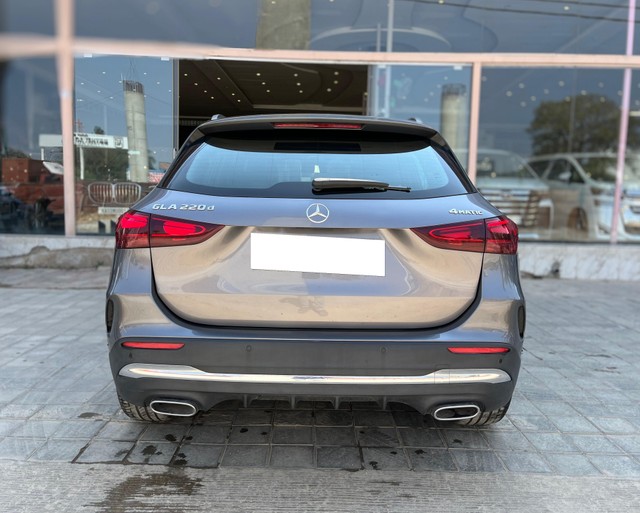 Mercedes-Benz GLA 220d 4MATIC AMG Line Second-hand 2024 Mercedes-Benz GLA 220d 4MATIC AMG Line for sale in Bangalore-14
