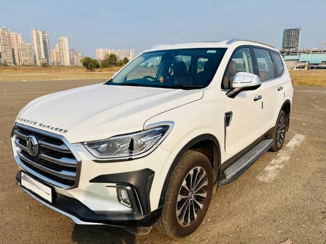 Second-hand 2024 MG Gloster Savvy 4x2 7Str for sale in Navi Mumbai-9