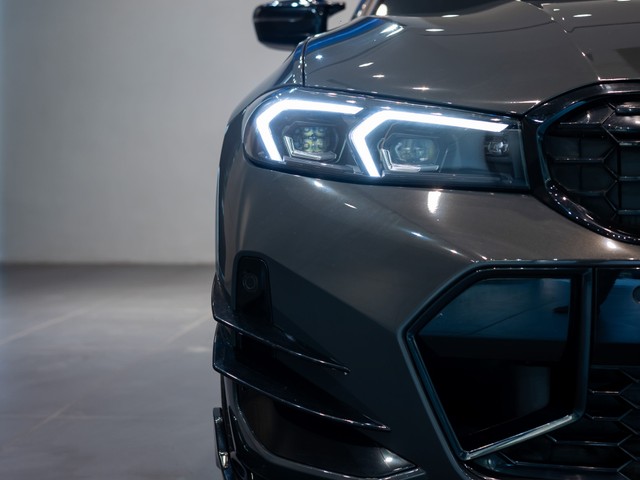 Second-hand 2024 BMW 3 Series M340i xDrive for sale in Kolkata-7