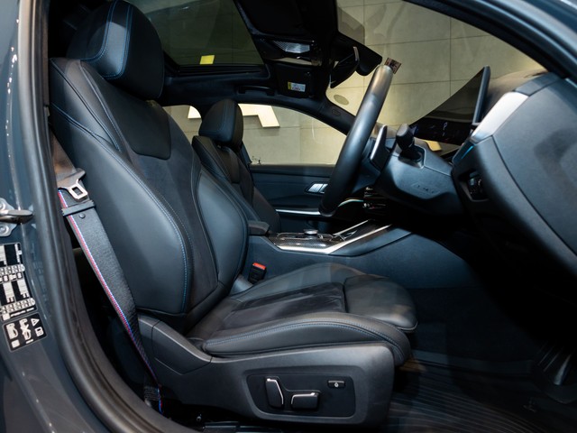 Second-hand 2024 BMW 3 Series M340i xDrive for sale in Kolkata-5