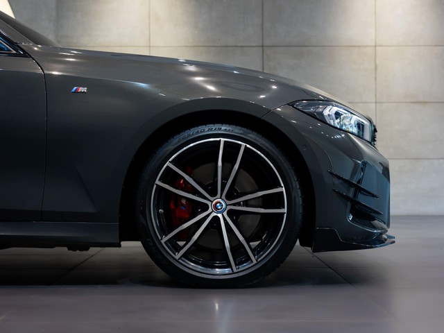 Second-hand 2024 BMW 3 Series M340i xDrive for sale in Kolkata-19