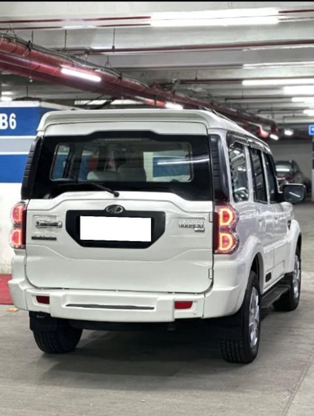 Second-hand 2015 Mahindra Scorpio S6 7 Seater for sale in Pune-5