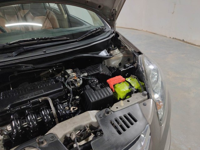 Second-hand 2015 Honda Amaze VX i-VTEC for sale in Kochi-30