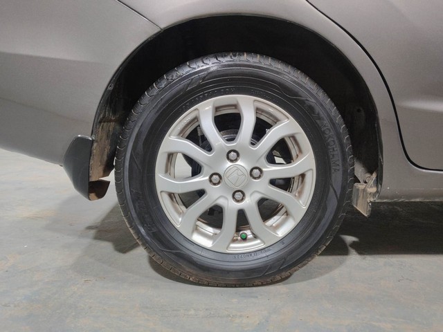 Second-hand 2015 Honda Amaze VX i-VTEC for sale in Kochi-18