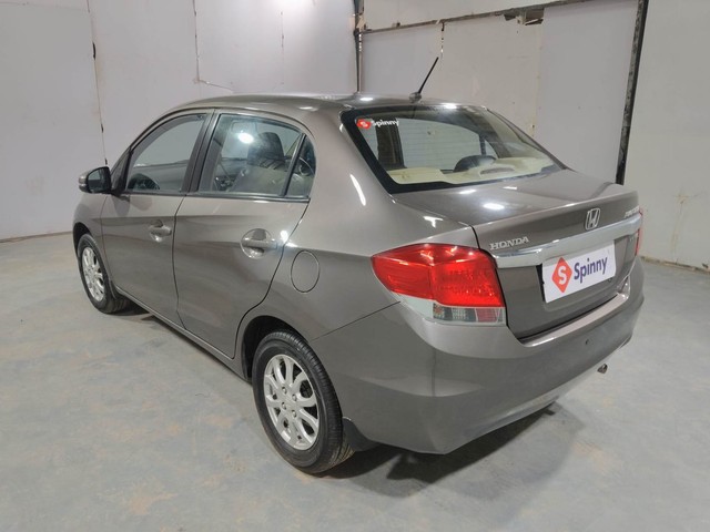 Second-hand 2015 Honda Amaze VX i-VTEC for sale in Kochi-5