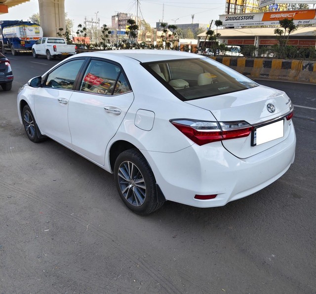 Second-hand 2017 Toyota Corolla Altis VL AT for sale in Nagpur-6