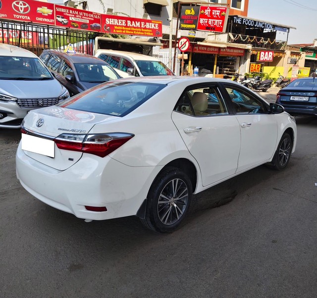 Second-hand 2017 Toyota Corolla Altis VL AT for sale in Nagpur-5