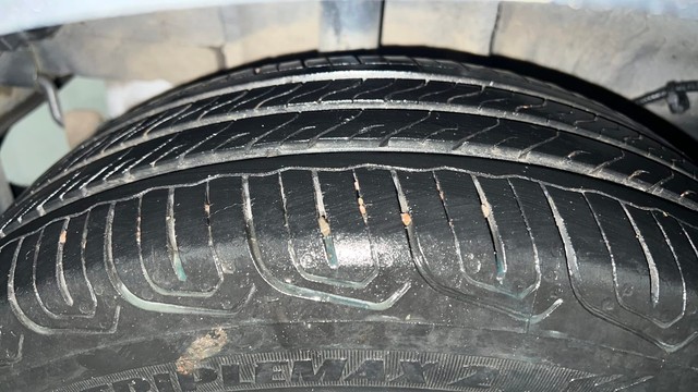 Second-hand 2023 Tata Tiago XT for sale in Kanpur-24