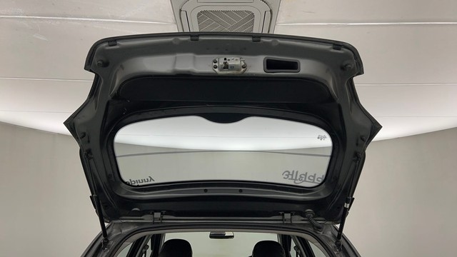 Second-hand 2023 Tata Tiago XT for sale in Kanpur-38