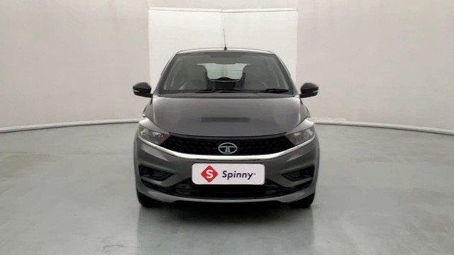 Second-hand 2023 Tata Tiago XT for sale in Kanpur-7