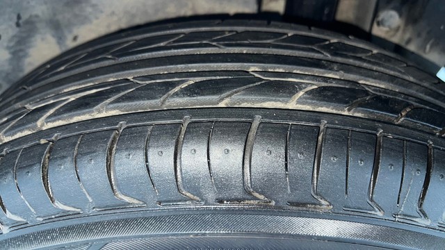 Second-hand 2017 Maruti Suzuki Swift LXI Option for sale in Noida-35