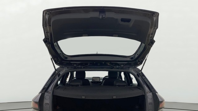 Second-hand 2021 Tata Altroz XZ Plus Dark Edition BSVI for sale in Ahmedabad-20