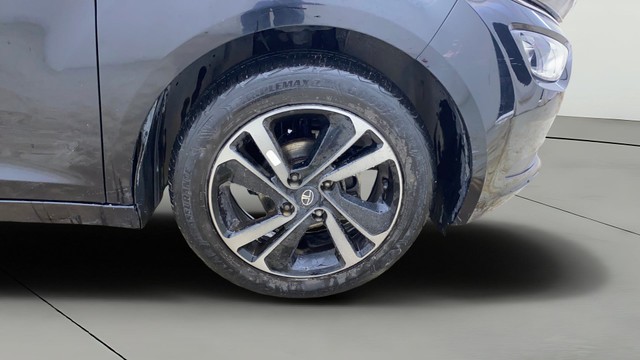 Second-hand 2021 Tata Altroz XZ Plus Dark Edition BSVI for sale in Ahmedabad-24