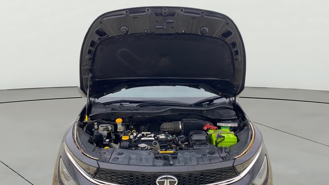 Second-hand 2021 Tata Altroz XZ Plus Dark Edition BSVI for sale in Ahmedabad-9