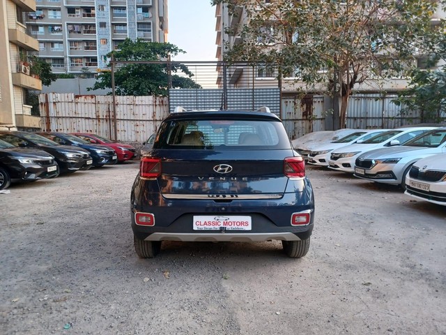 Second-hand 2020 Hyundai Venue S for sale in Mumbai-2