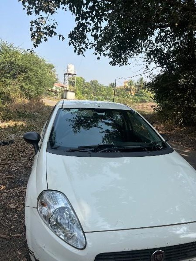 Second-hand 2011 Fiat Punto 1.3 Active for sale in Mumbai-8