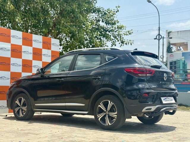 Second-hand 2022 MG Astor Savvy CVT BSVI for sale in Chennai-3