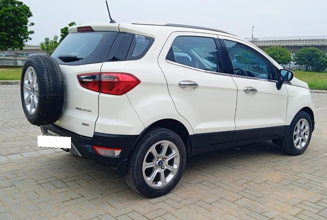Second-hand 2021 Ford Ecosport Titanium Diesel for sale in Ahmedabad-1